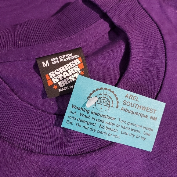 Vintage 90s
New Mexico Travel
Graphic T Shirt

Pur - Picture 6 of 6